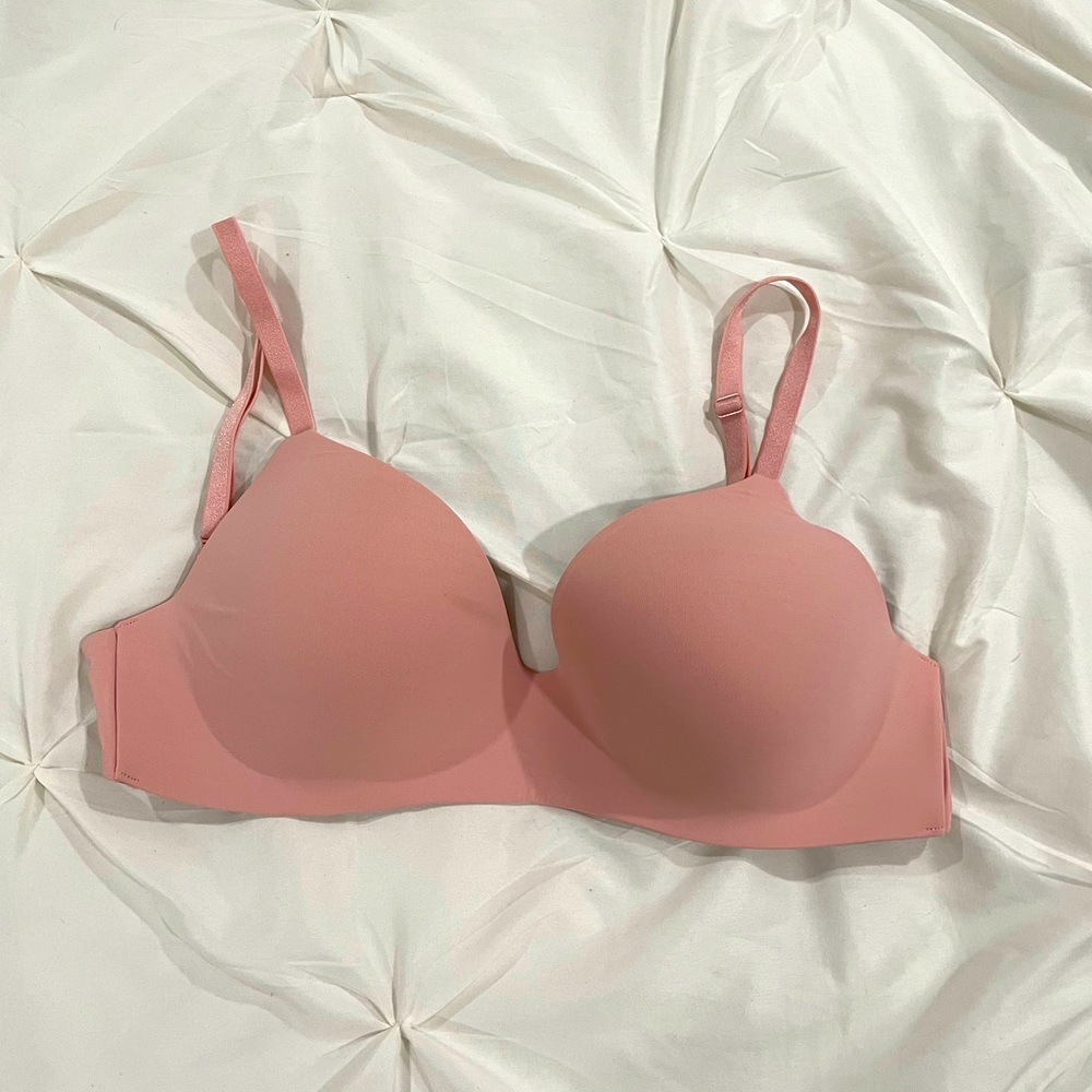 Gorgeous pink bra - Victoria Secret